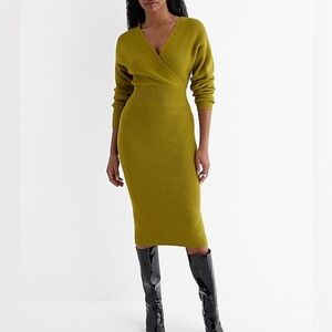 Express Ribbed V-Neck Midi Sweater Dress. Camel tan color. Size large.